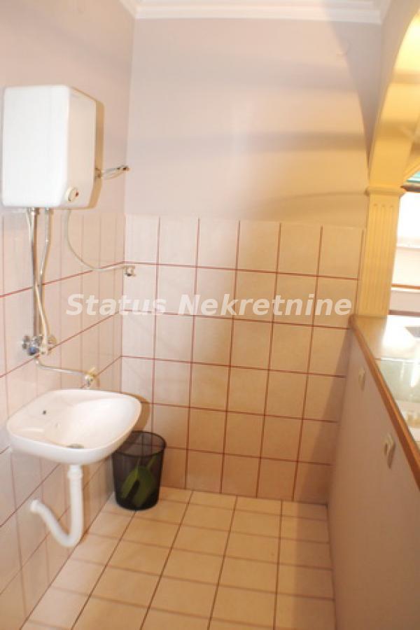 Slika 8 - Jednoiposoban stan za izdavanje, 34m2, 350€