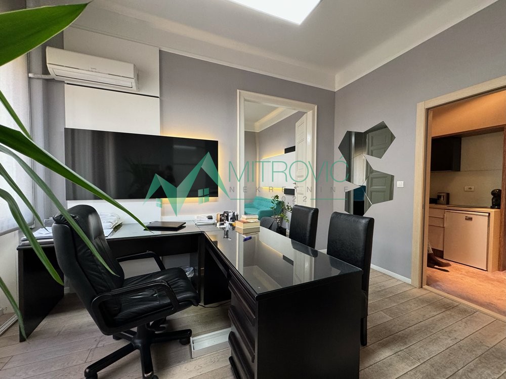 Slika 3 -  Lokal za izdavanje, 90m2, 850€