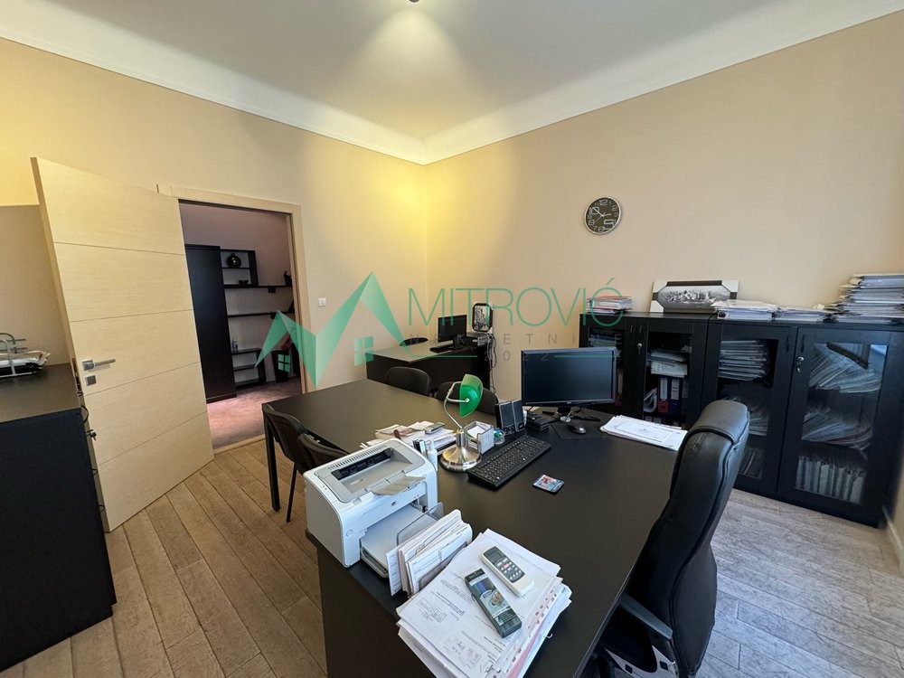 Slika 9 -  Lokal za izdavanje, 90m2, 850€