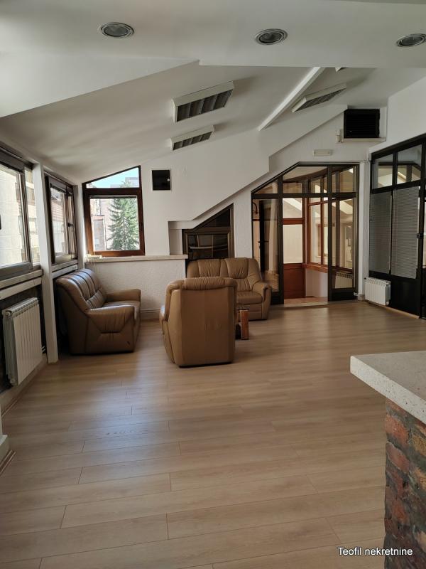 Slika 3 - Makenzijeva,  Lokal za izdavanje, 166m2, 1.600€