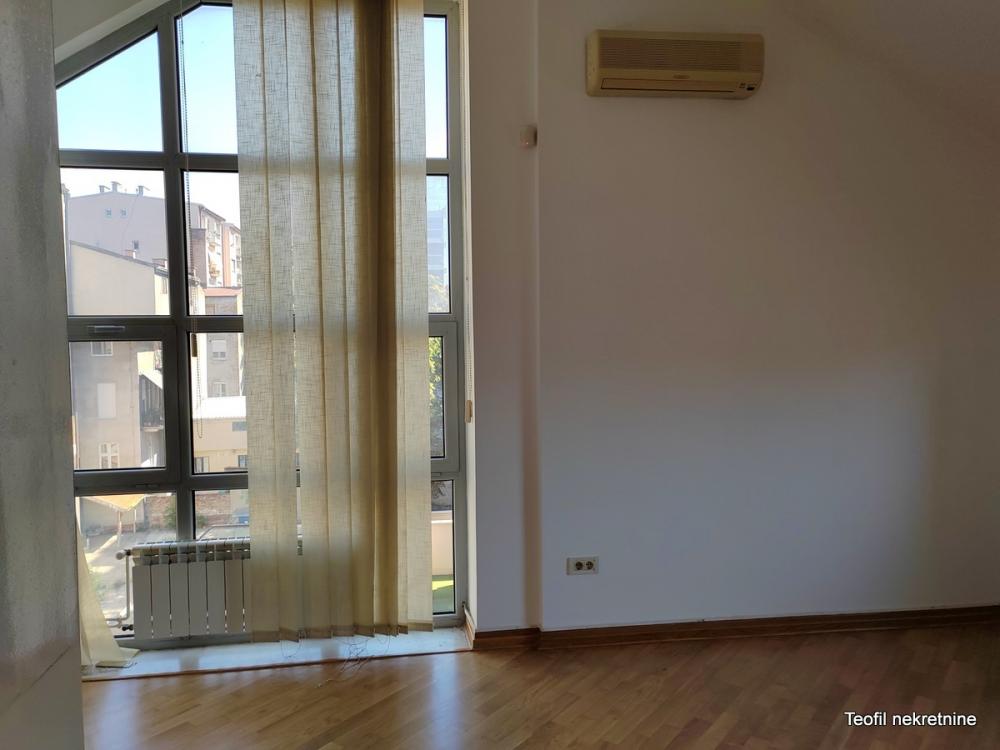 Slika 10 - Makenzijeva,  Lokal za izdavanje, 166m2, 1.600€