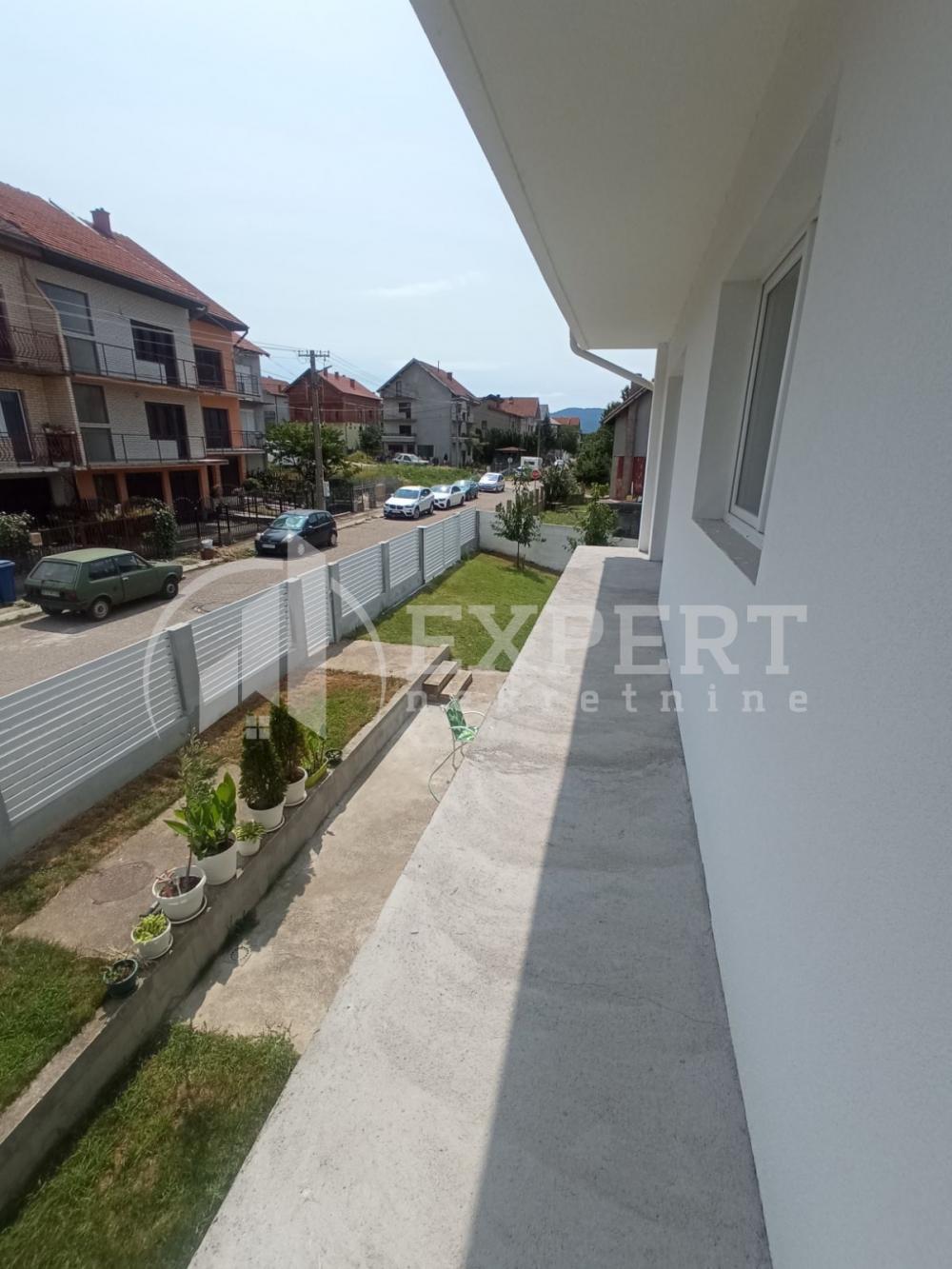 Slika 10 - Osme srpske brigade,  Lokal za izdavanje, 385m2, 2.200€