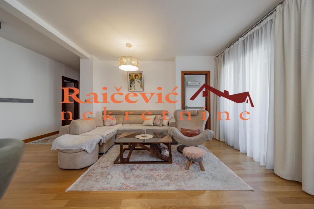 Slika 6 - Vojislava Ilica, Troiposoban stan na prodaju, 87m2, 389.000€