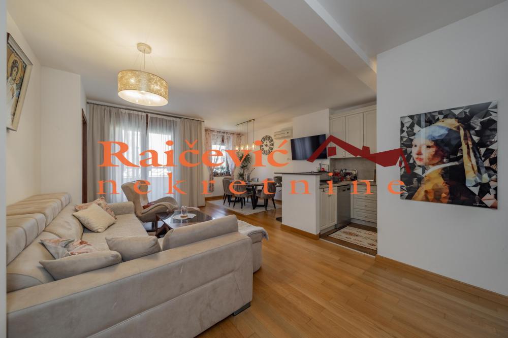 Glavna slika -Vojislava Ilica, Troiposoban stan na prodaju, 87m2, 389.000€