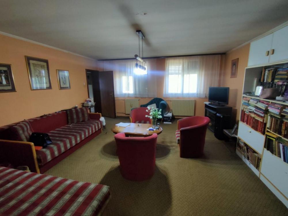 Slika 5 -  Kuća na prodaju, 198m2, 250.000€