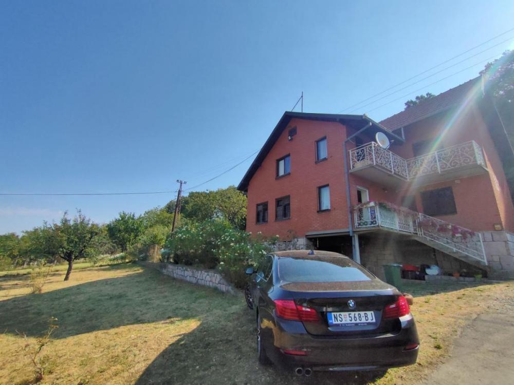 Slika 1 -  Kuća na prodaju, 198m2, 250.000€