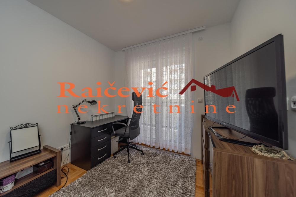 Slika 11 - Generala Ljubomira Milica, Trosoban stan na prodaju, 83m2, 270.000€