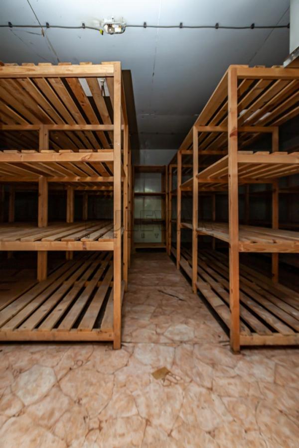 Slika 9 - Igmanska,  Lokal za izdavanje, 270m2, 750€