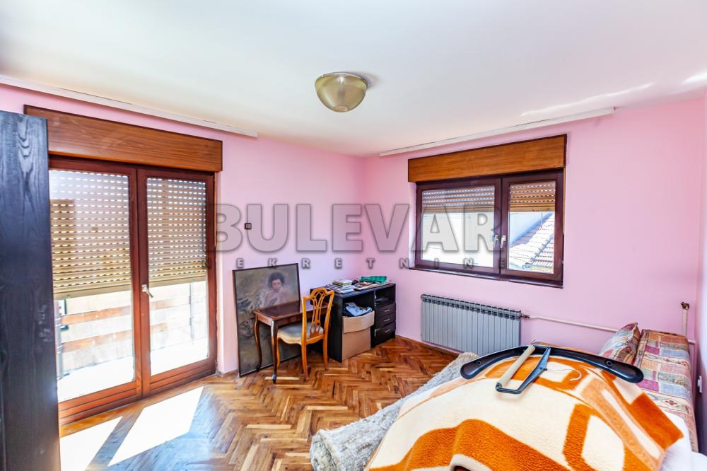 Slika 5 - Igmanska, Četvorosoban stan za izdavanje, 180m2, 500€