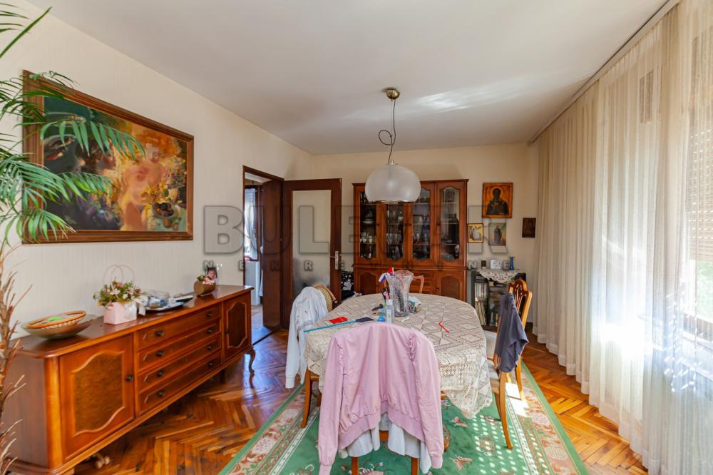 Slika 2 - Igmanska, Četvorosoban stan za izdavanje, 180m2, 500€