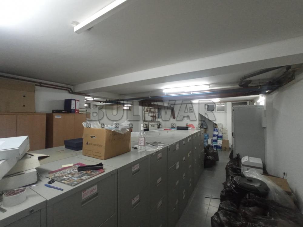 Slika 11 - Sinđelićev trg,  Lokal za izdavanje, 450m2, 5.700€