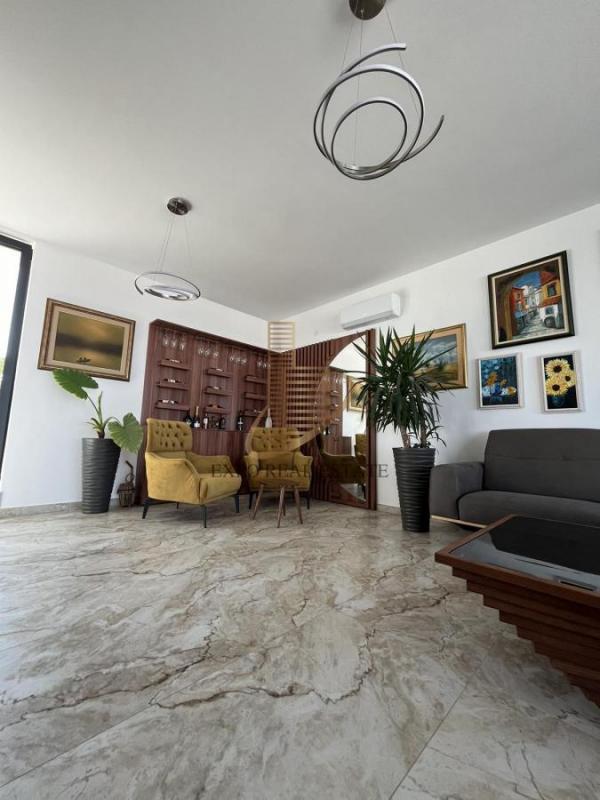 Slika 5 - Petosoban stan na prodaju, 145m2, 430.000€