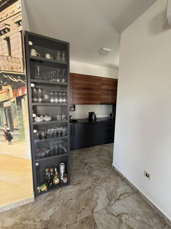 Slika 2 - Petosoban stan na prodaju, 145m2, 430.000€