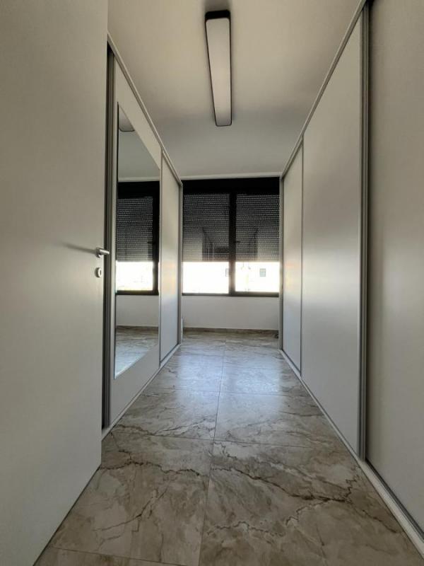 Slika 8 - Petosoban stan na prodaju, 145m2, 430.000€