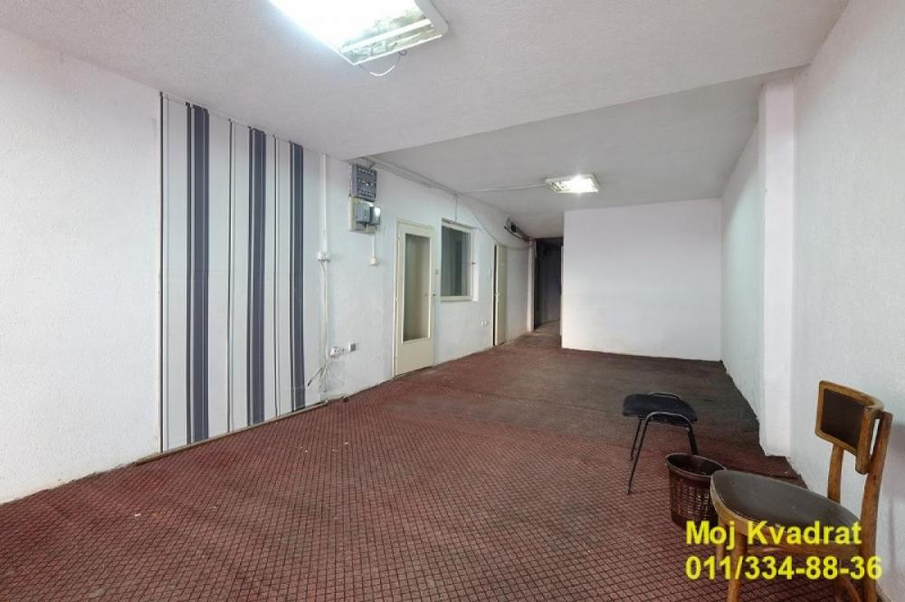 Slika 1 -  Lokal za izdavanje, 90m2, 1.350€