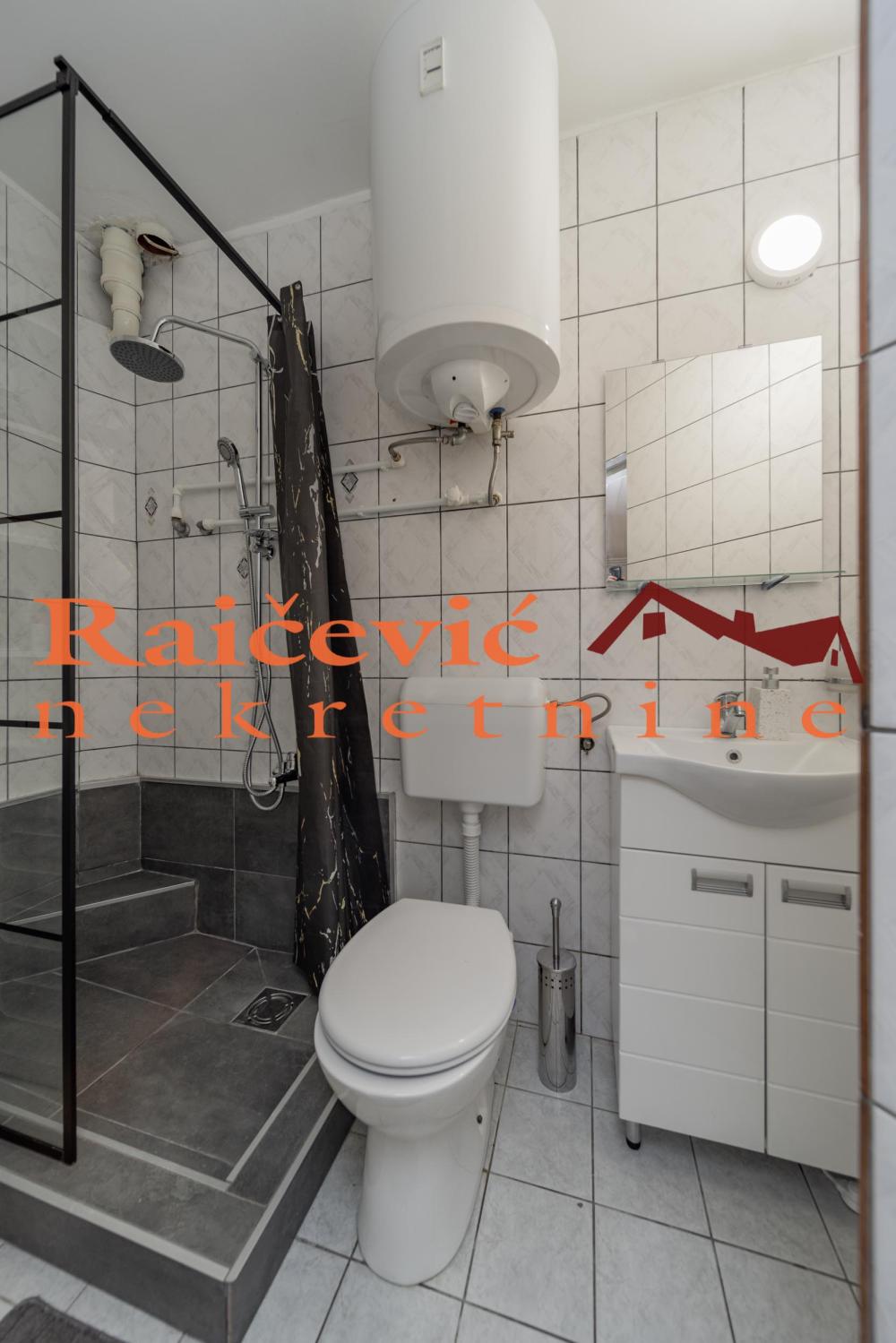 Slika 10 - Klaonicka,  Kuća na prodaju, 110m2, 235.000€