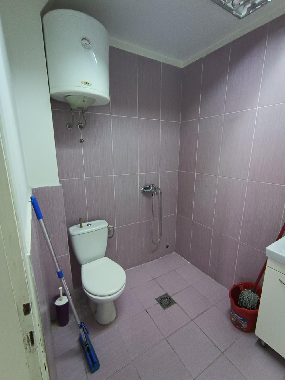 Slika 1 - Bulevar Vojvode Misica 55,  Lokal za izdavanje, 60m2, 500€