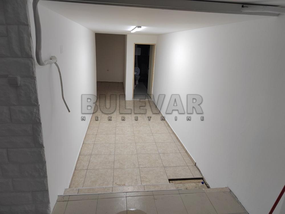 Slika 2 - Proleterska,  Lokal za izdavanje, 114m2, 600€