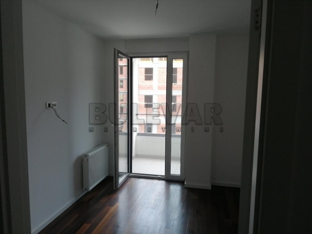 Slika 3 - Bulevar Svetog Pantelejmona, Dvoiposoban stan za izdavanje, 59m2, 450€