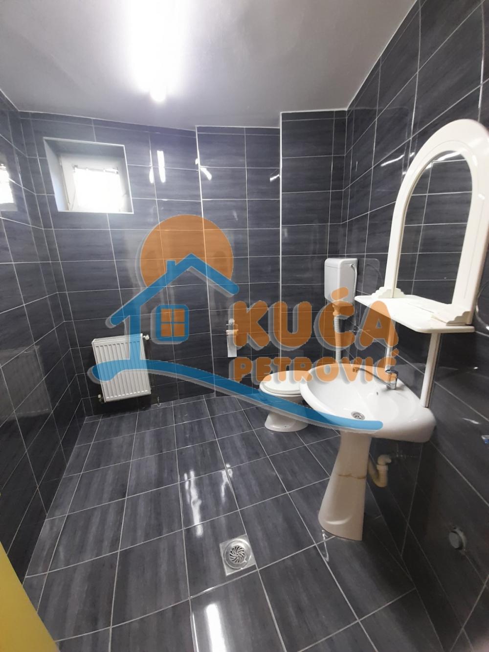 Slika 6 - Stevana Nemanje,  Kuća za izdavanje, 670m2, 3.000€