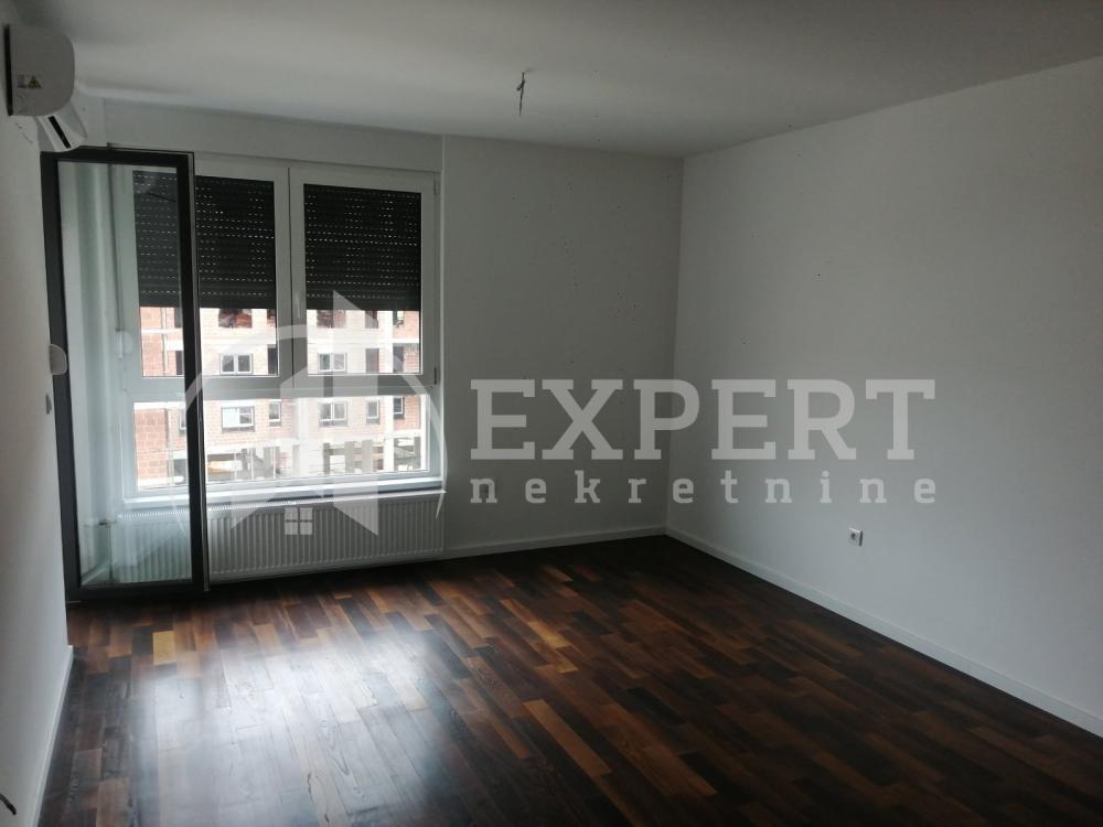 Glavna slika -Bulevar Svetog Pantelejmona, Dvoiposoban stan za izdavanje, 59m2, 450€