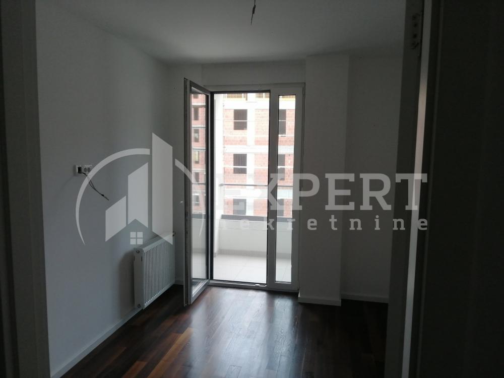 Slika 3 - Bulevar Svetog Pantelejmona, Dvoiposoban stan za izdavanje, 59m2, 450€