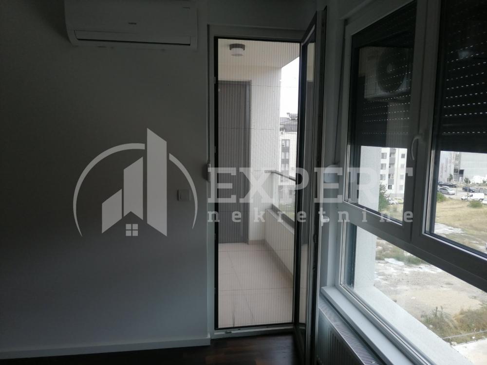 Slika 6 - Bulevar Svetog Pantelejmona, Dvoiposoban stan za izdavanje, 59m2, 450€