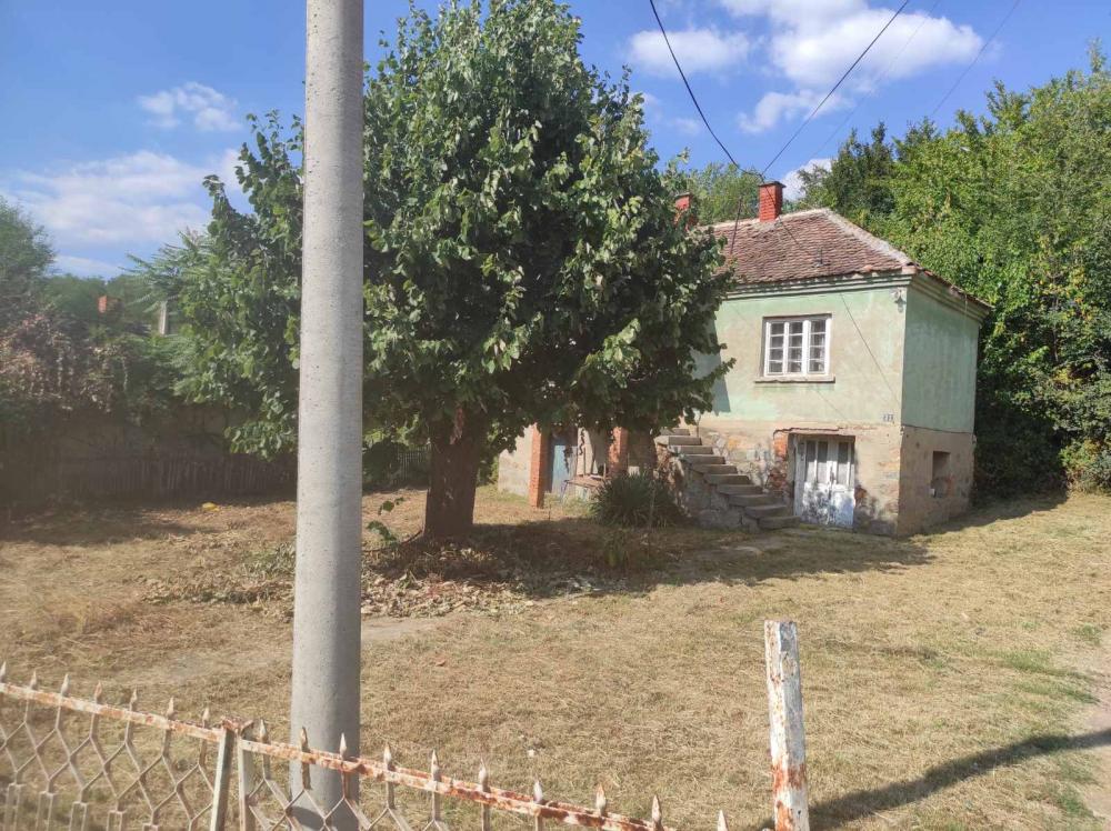Slika 1 - Lukavica,  Kuća na prodaju, 100m2, 20.000€