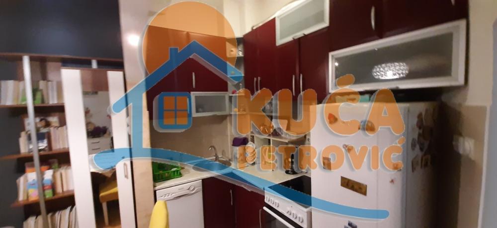 Slika 5 - Episkopska, Dvoiposoban stan za izdavanje, 65m2, 390€