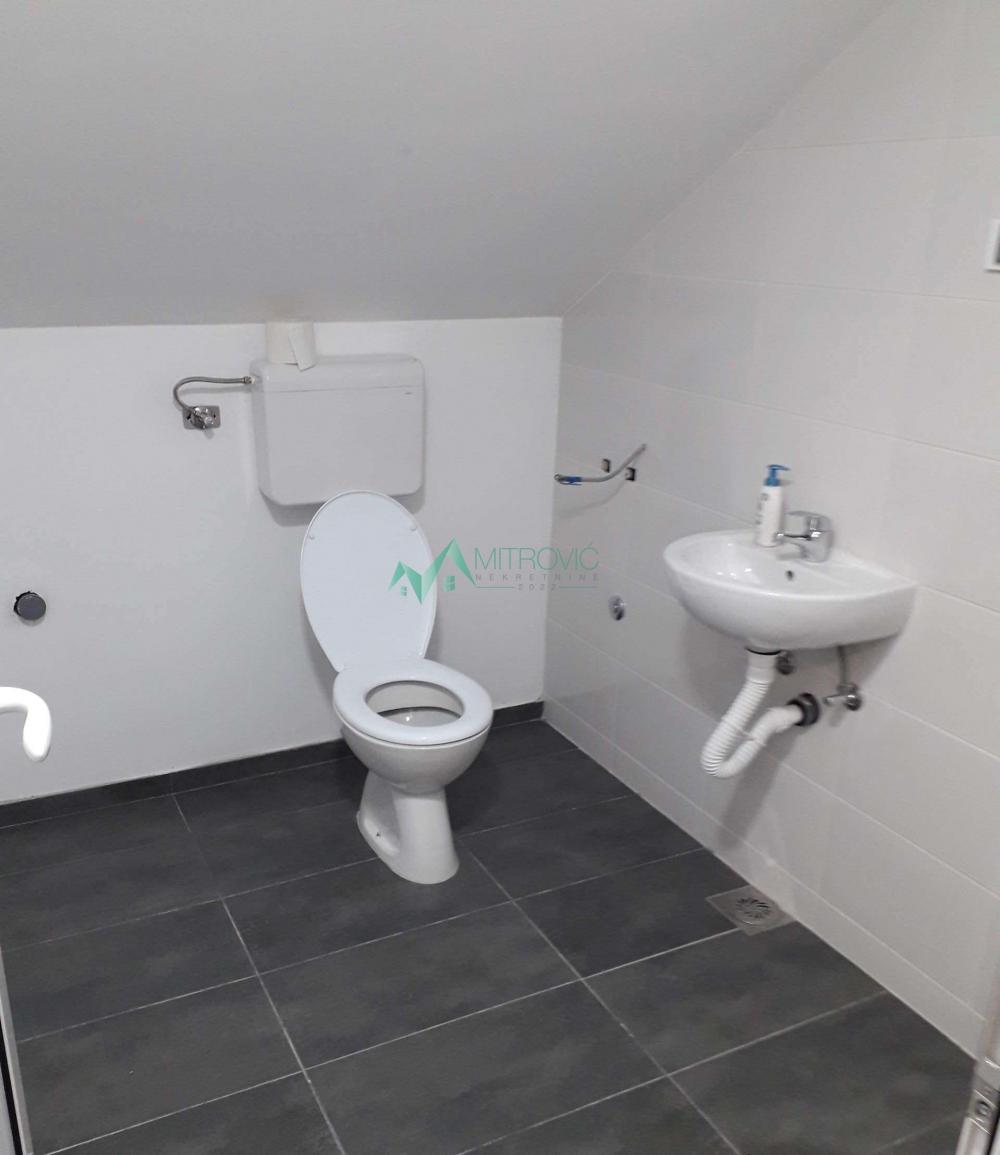 Slika 3 -  Lokal za izdavanje, 80m2, 450€