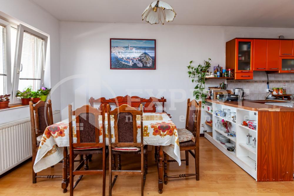 Slika 3 - Kej Kola srpskih sestara,  Kuća na prodaju, 421m2, 730.000€