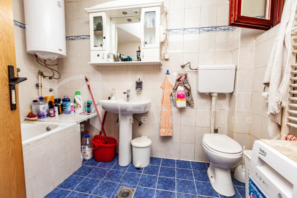 Slika 8 - Kej Kola srpskih sestara,  Kuća na prodaju, 421m2, 730.000€