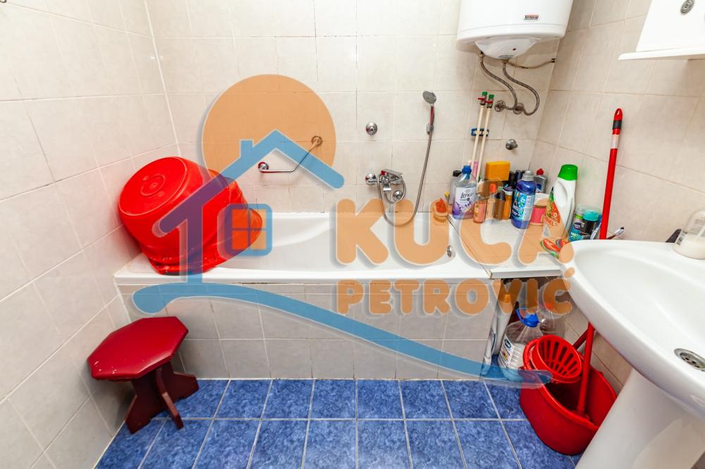 Slika 9 - Kej Kola srpskih sestara,  Kuća na prodaju, 421m2, 730.000€