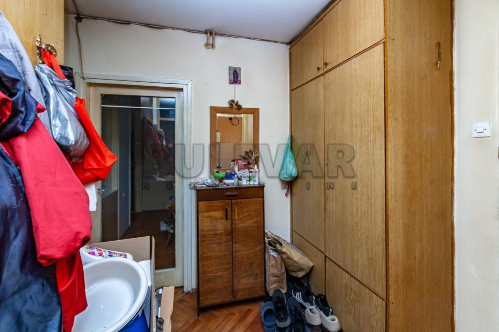 Slika 3 - Bulevar Nemanjića, Trosoban stan na prodaju, 70m2, 155.000€