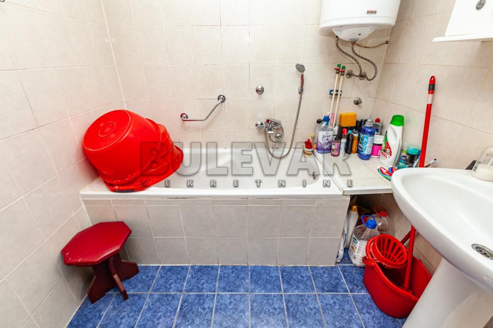 Slika 9 - Kej Kola srpskih sestara,  Kuća na prodaju, 421m2, 730.000€