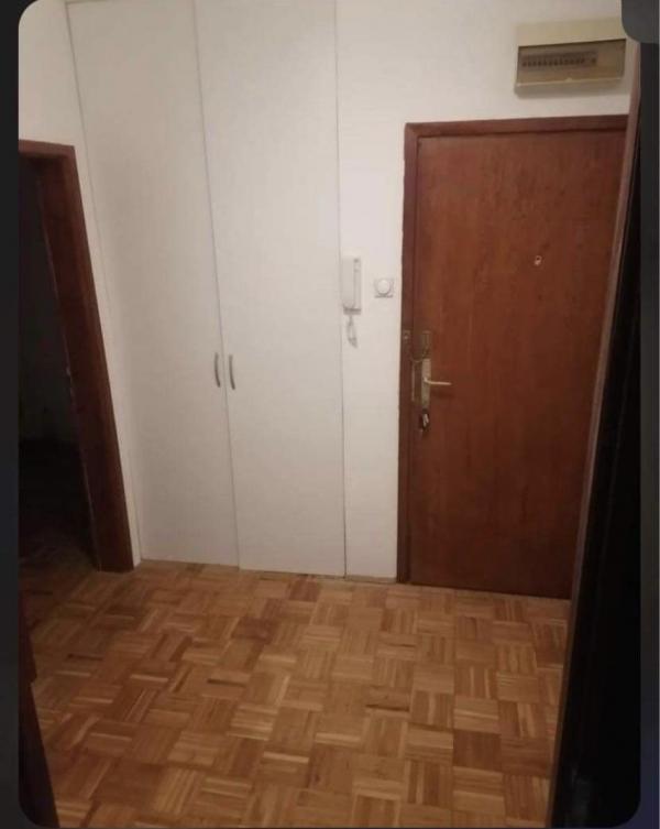 Slika 1 - Akrobate Aleksica 13, Jednoiposoban stan za izdavanje, 40m2, 125€