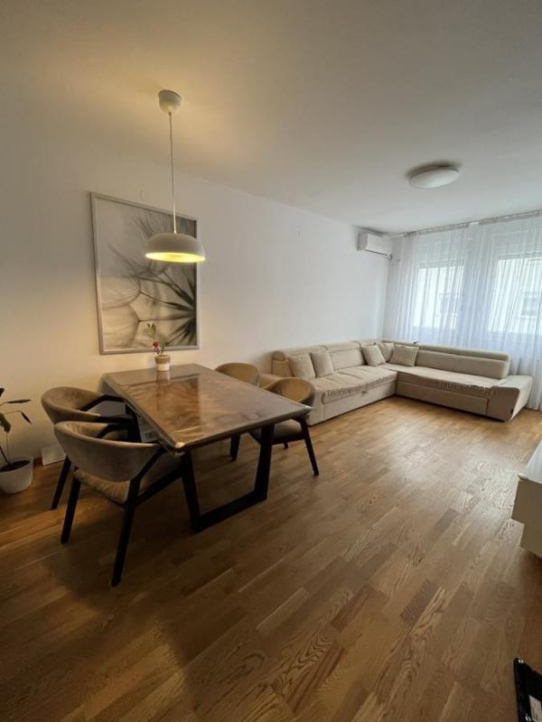 Glavna slika -Dvoiposoban stan na prodaju, 62m2, 190.000€