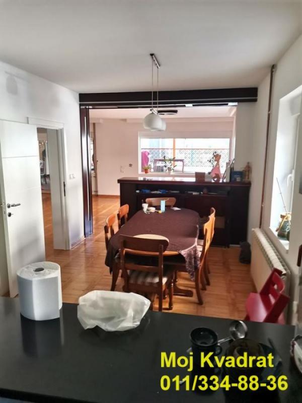 Slika 1 -  Lokal za izdavanje, 430m2, 2.200€