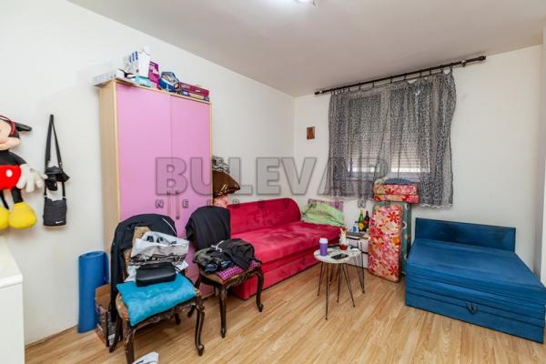 Slika 4 - Bulevar Svetog Pantelejmona, Četvorosoban stan na prodaju, 54m2, 67.000€