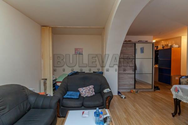 Slika 3 - Bulevar Svetog Pantelejmona, Četvorosoban stan na prodaju, 54m2, 67.000€