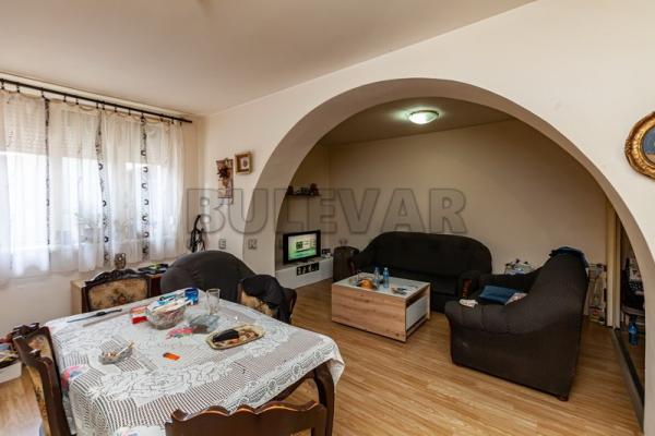 Slika 1 - Bulevar Svetog Pantelejmona, Četvorosoban stan na prodaju, 54m2, 67.000€
