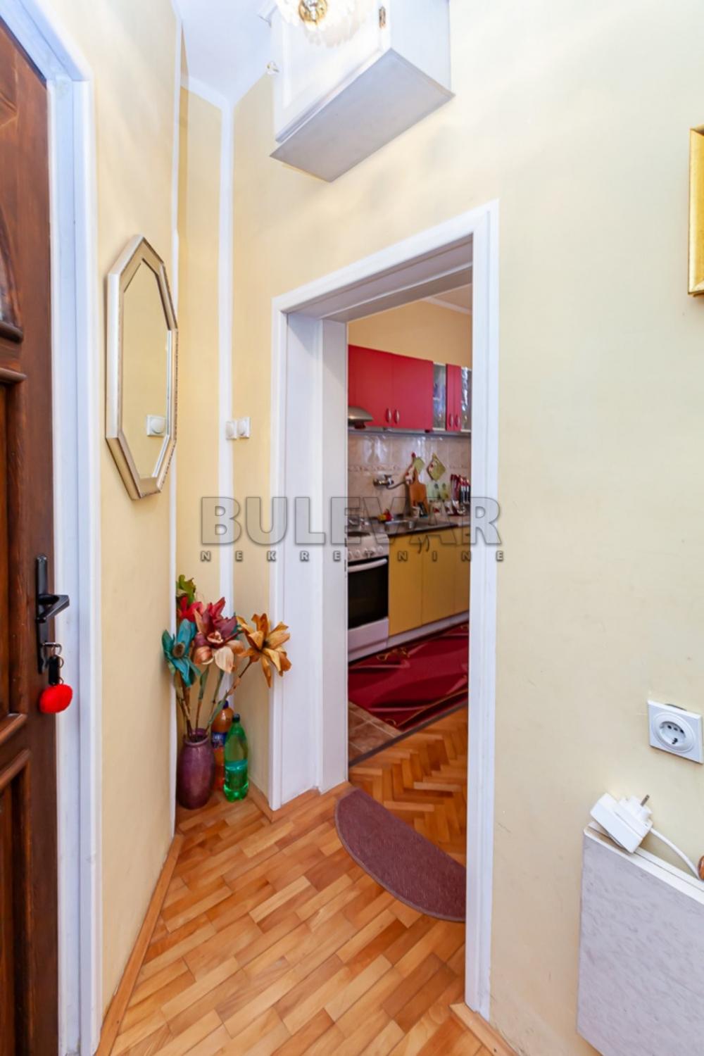 Slika 9 - Niška Banja, Jednoiposoban stan za izdavanje, 56m2, 300€