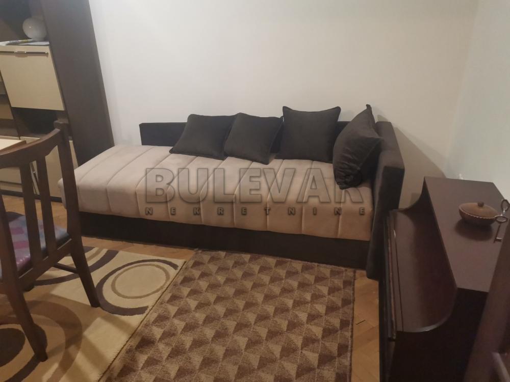 Glavna slika -Rentgenova, Jednoiposoban stan za izdavanje, 43m2, 350€