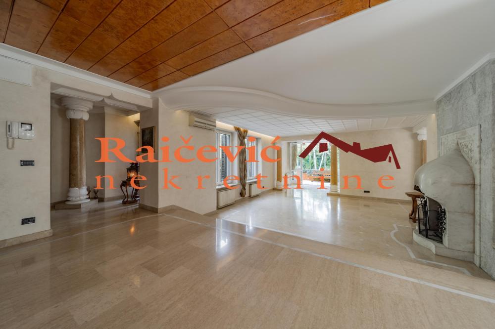 Slika 1 - Banjickih zrtava,  Kuća na prodaju, 593m2, 3.400.000€