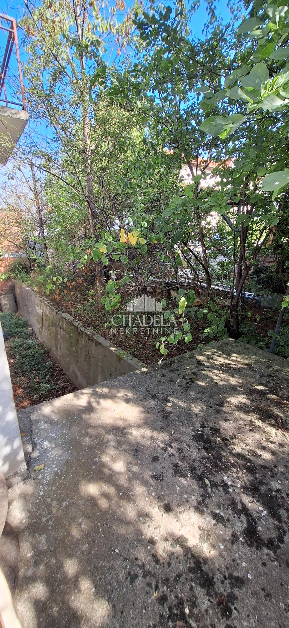 Slika 8 - Vinogradska, Kuća na prodaju, 400m2, 250.000€