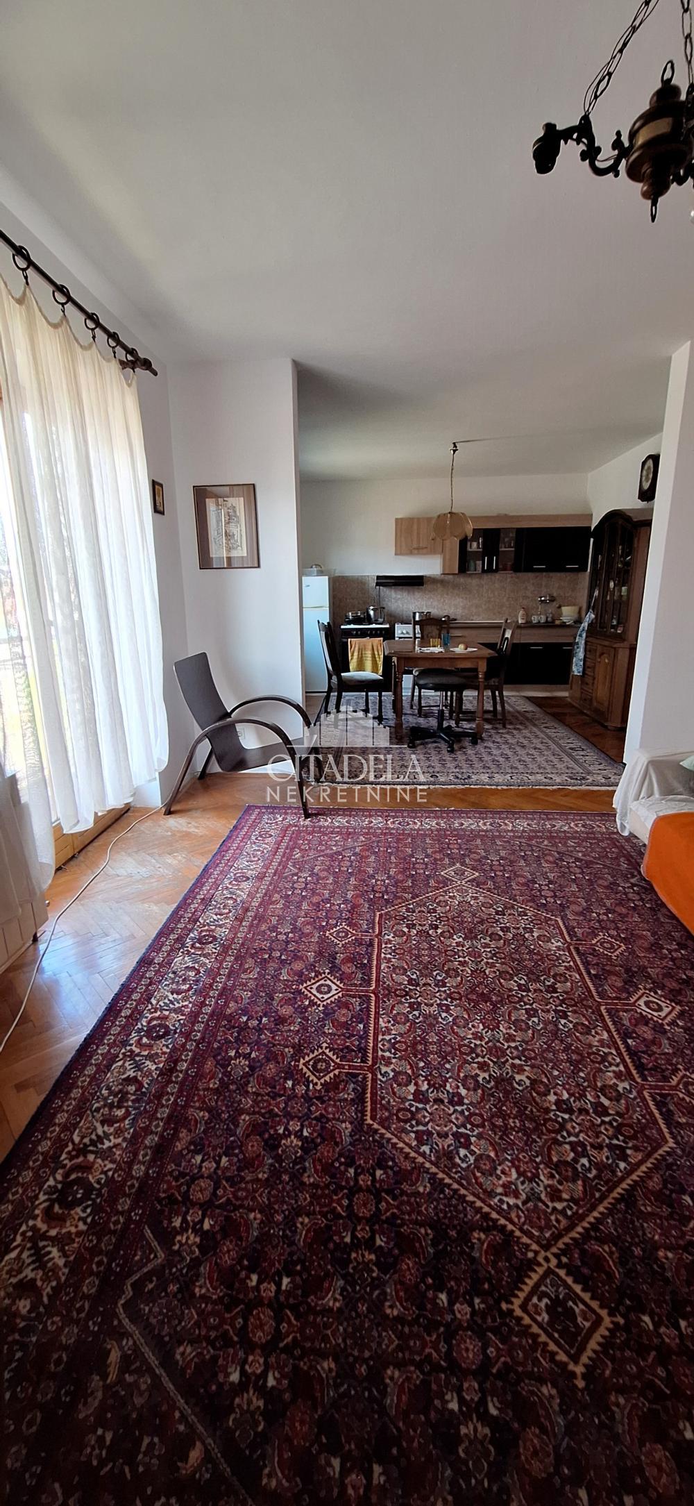 Glavna slika -Vinogradska, Kuća na prodaju, 400m2, 250.000€