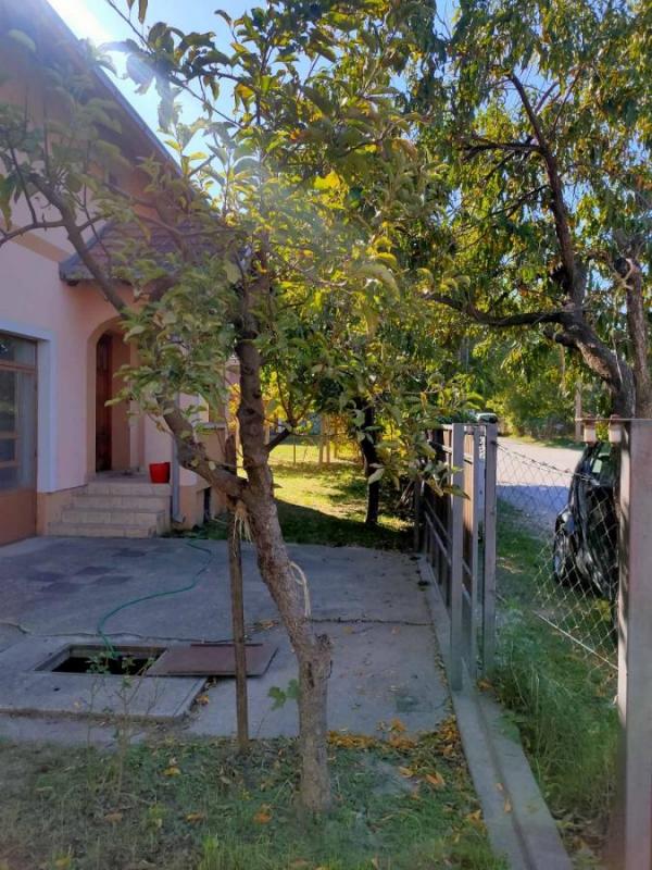 Slika 1 -  Kuća na prodaju, 315m2, 260.000€