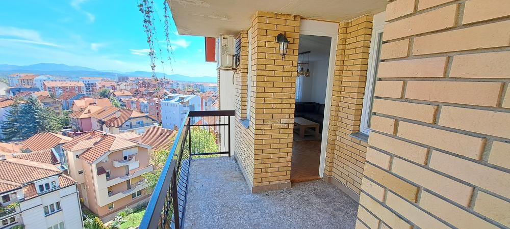 Slika 2 - Vase Pelagića, Trosoban stan za izdavanje, 75m2, 450€