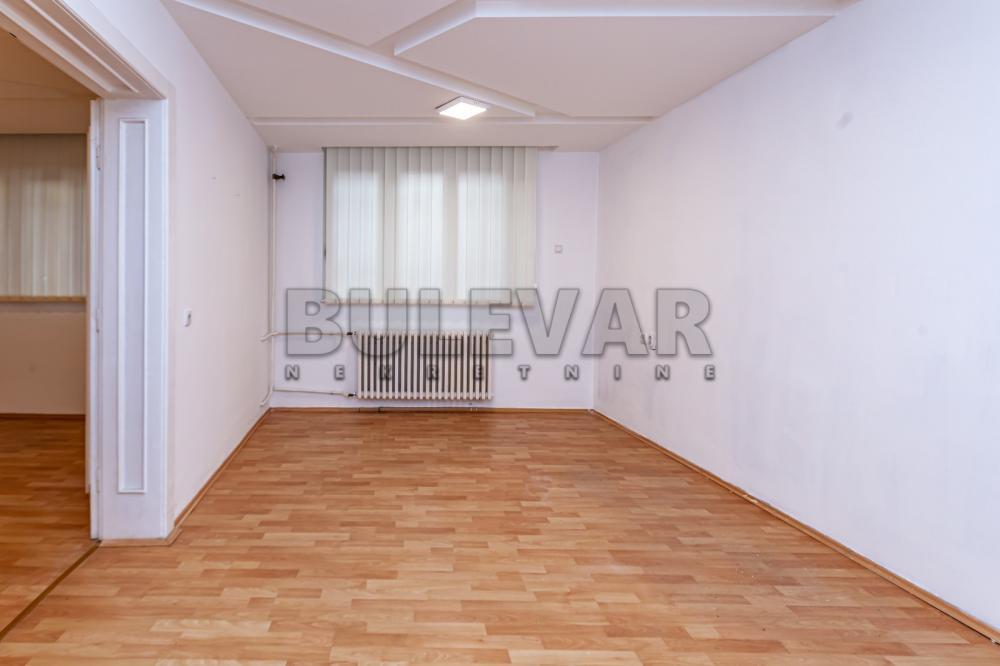 Glavna slika -Svetozara Markovića,  Lokal na prodaju, 68m2, 150.000€