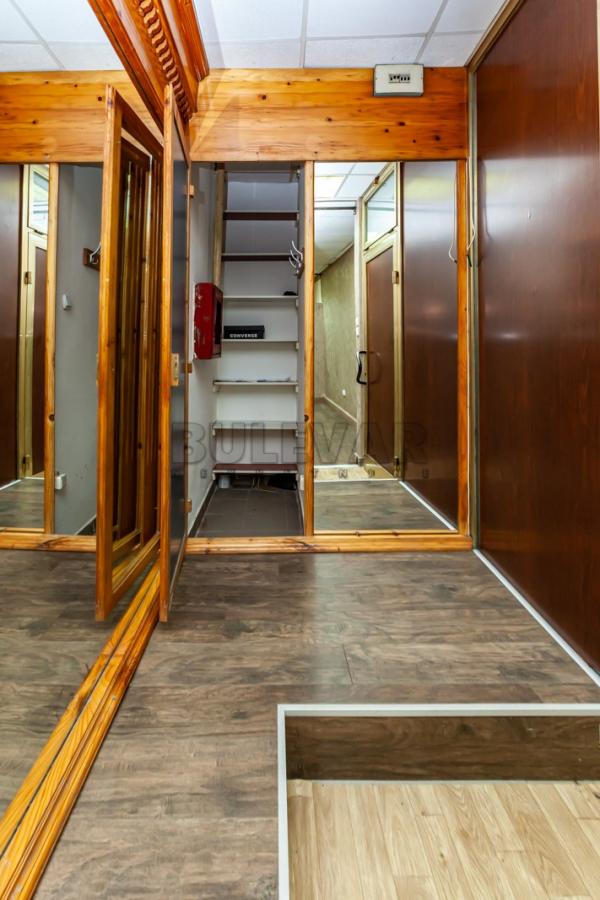 Slika 4 - Trg kralja Milana,  Lokal na prodaju, 16m2, 28.000€